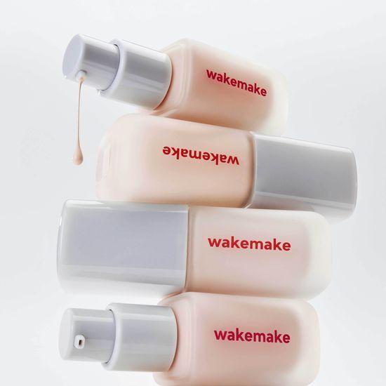 [7月預購款]Olive Young X Sanrio 聯乘系列-wakemake 粉底液 (PC狗)